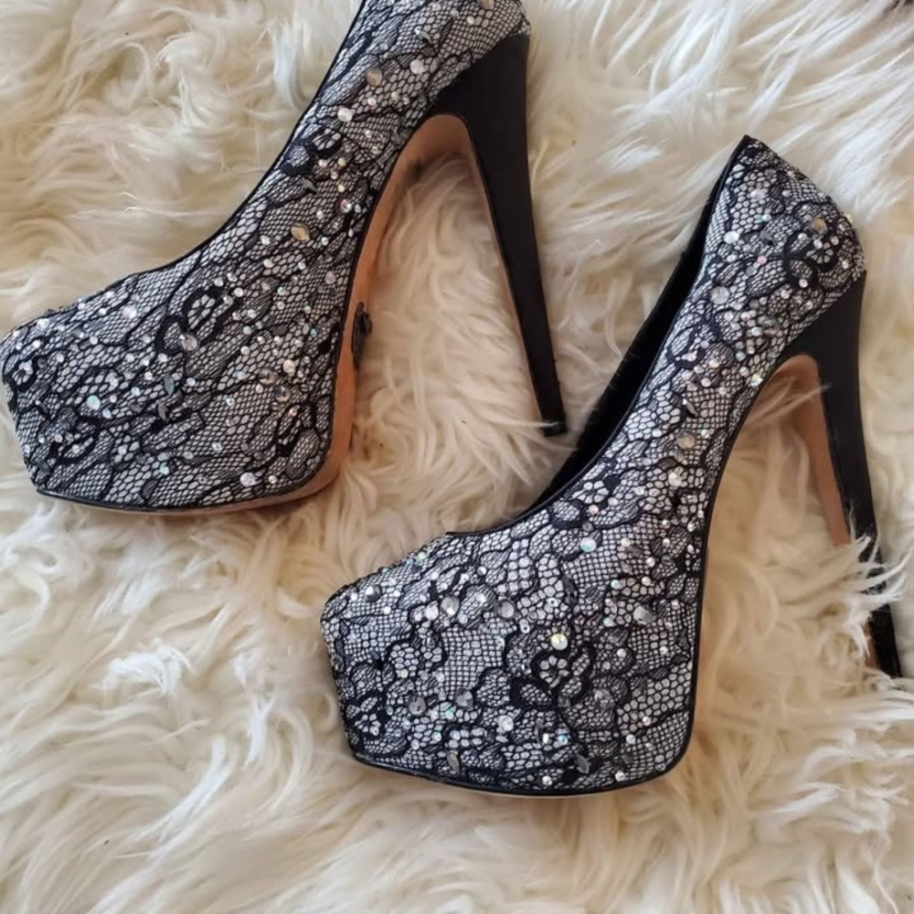 Chic Black Lace Stiletto Heels